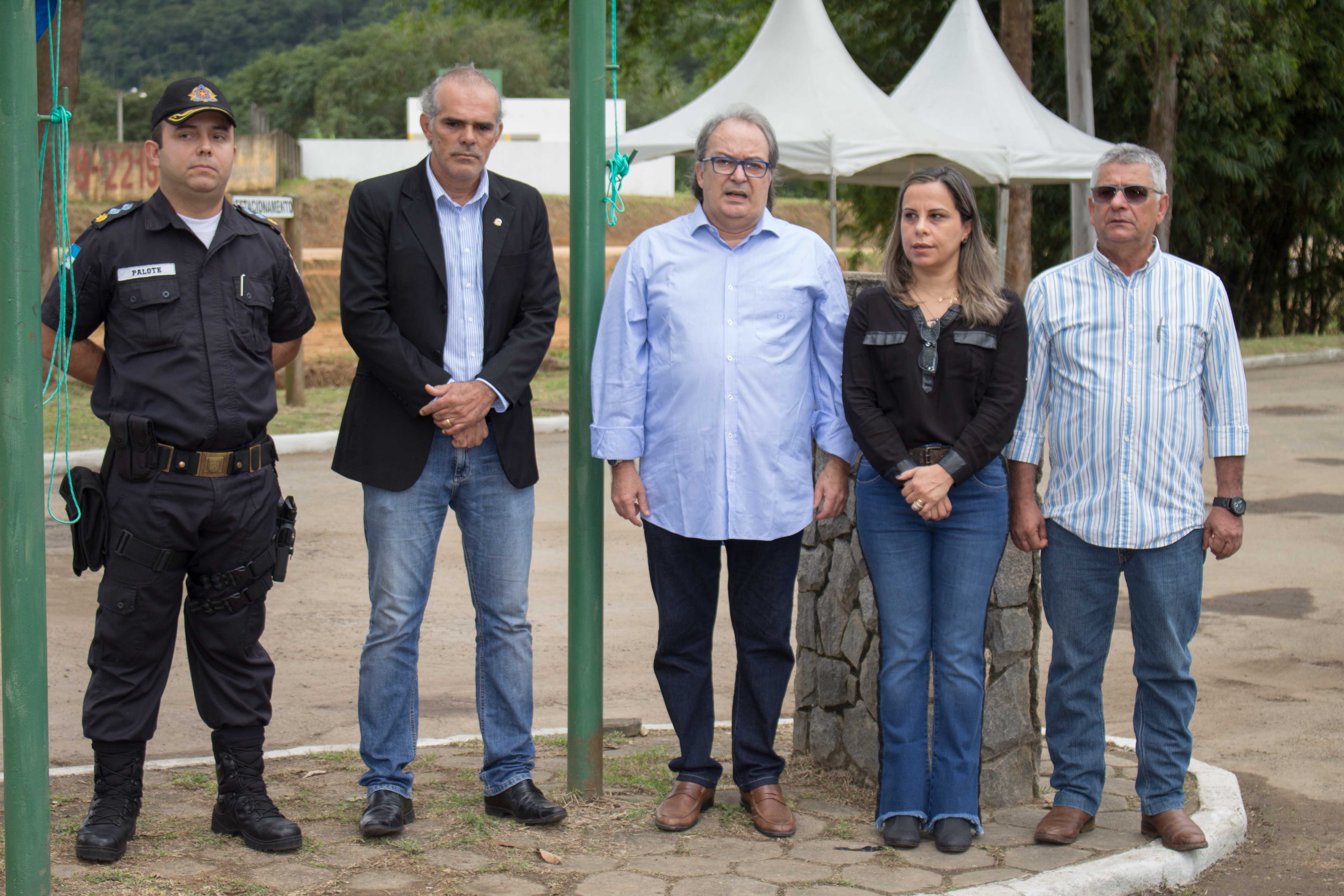 Representantes do Poder Legislativo participam da cerimônia de abertura da 33ª Expo Macabu